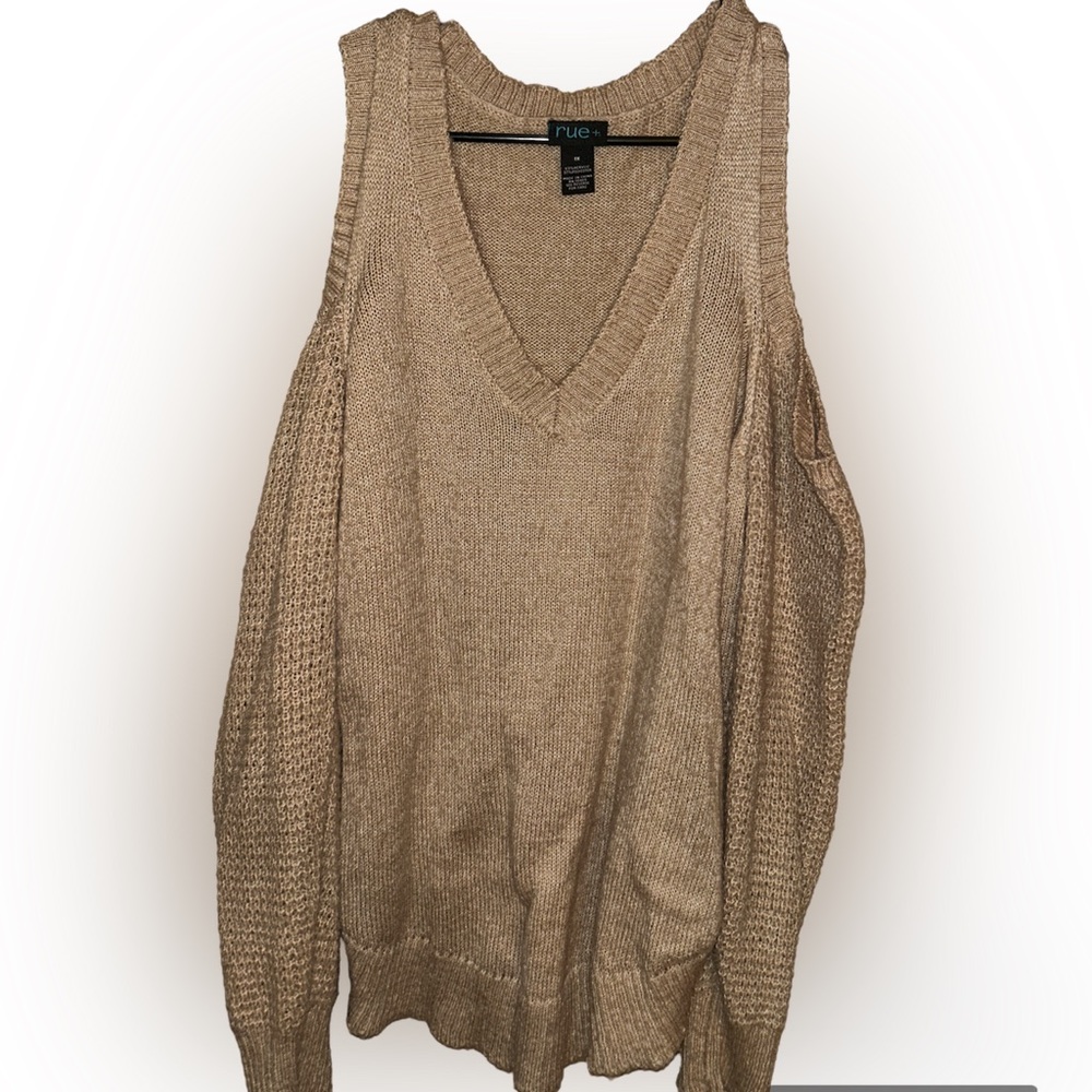 Cut Shoulder Sweater ✨